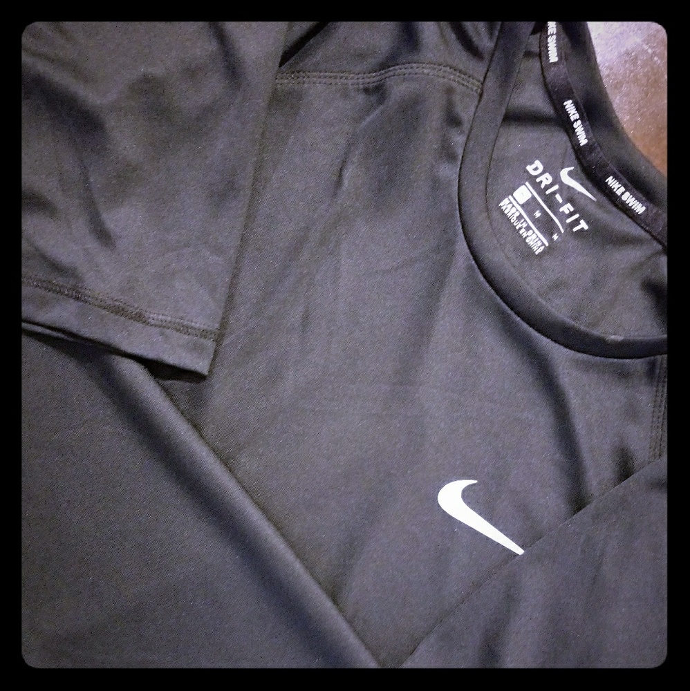 Nike dri fit tee